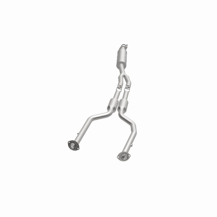 MagnaFlow OEM-Grade Direct-Fit Catalytic Converter - Lexus GS300 2006 V6 3.0L - Underbody, view 8