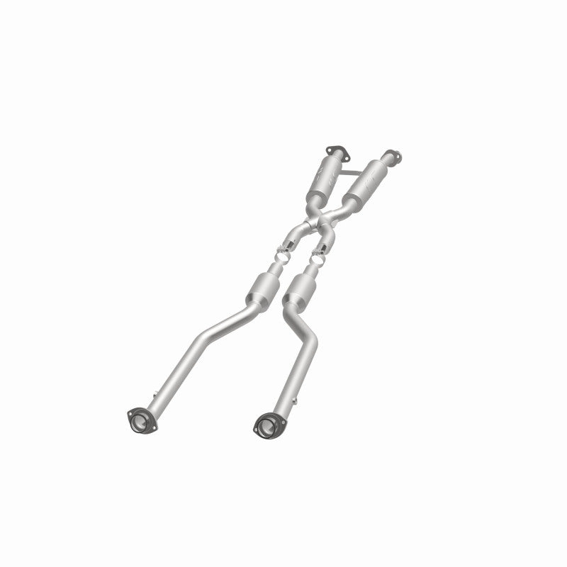 MagnaFlow OEM-Grade Direct-Fit Catalytic Converter - Lexus RC350 2015-2017 V6 3.5L - Underbody, view 11