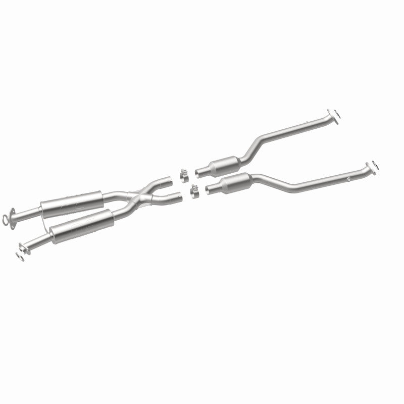 MagnaFlow OEM-Grade Direct-Fit Catalytic Converter - Lexus RC350 2015-2017 V6 3.5L - Underbody, view 12