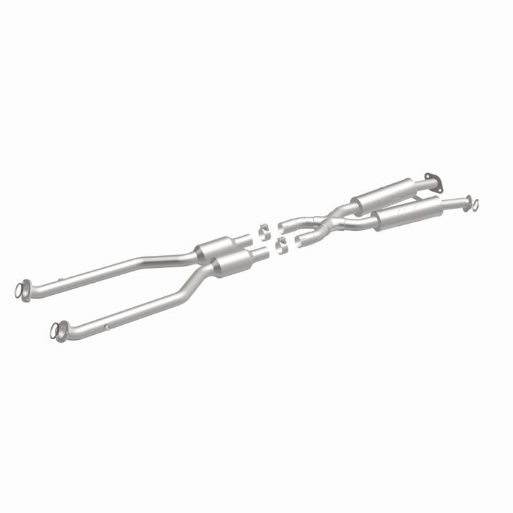 MagnaFlow OEM-Grade Direct-Fit Catalytic Converter - Lexus RC350 2015-2017 V6 3.5L - Underbody, view 27