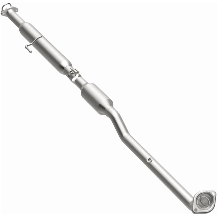MagnaFlow OEM-Grade Direct-Fit Catalytic Converter - Lexus ES300h 2013-2018 L4 2.5L - Underbody, view 5