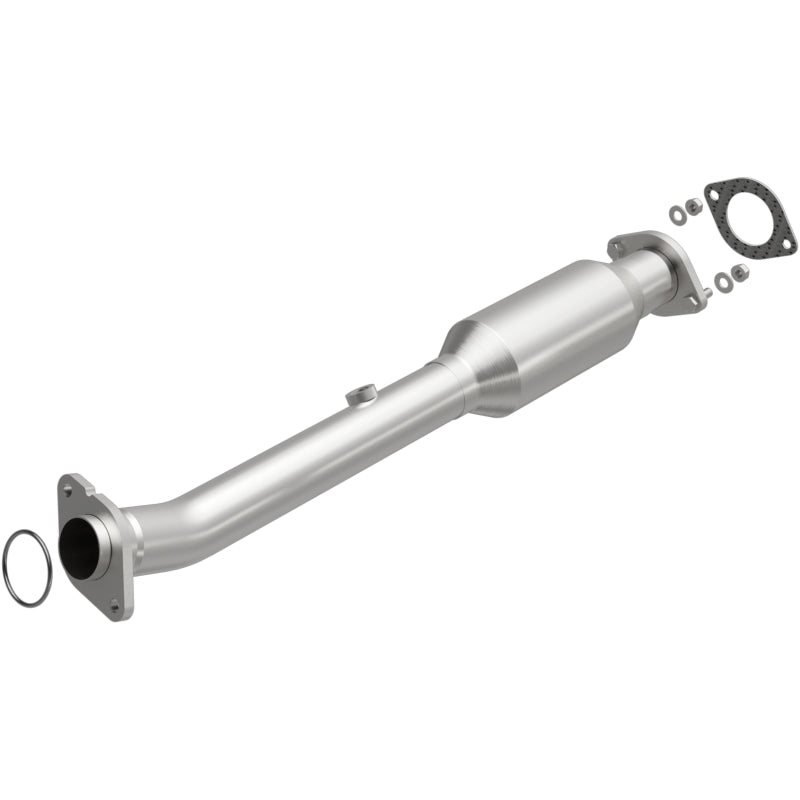 MagnaFlow OEM-Grade Direct-Fit Catalytic Converter - Infiniti QX80 / Nissan Titan 5.6L 2011-2022 - Underbody