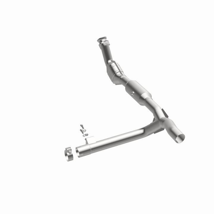 MagnaFlow OEM-Grade Direct-Fit Catalytic Converter - Ford F-150 4.2L V6 2001-2004, view 11