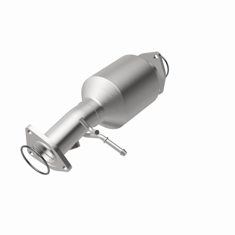 MagnaFlow OEM-Grade Direct-Fit Catalytic Converter - Honda CR-V 2015-2016 2.4L, view 3