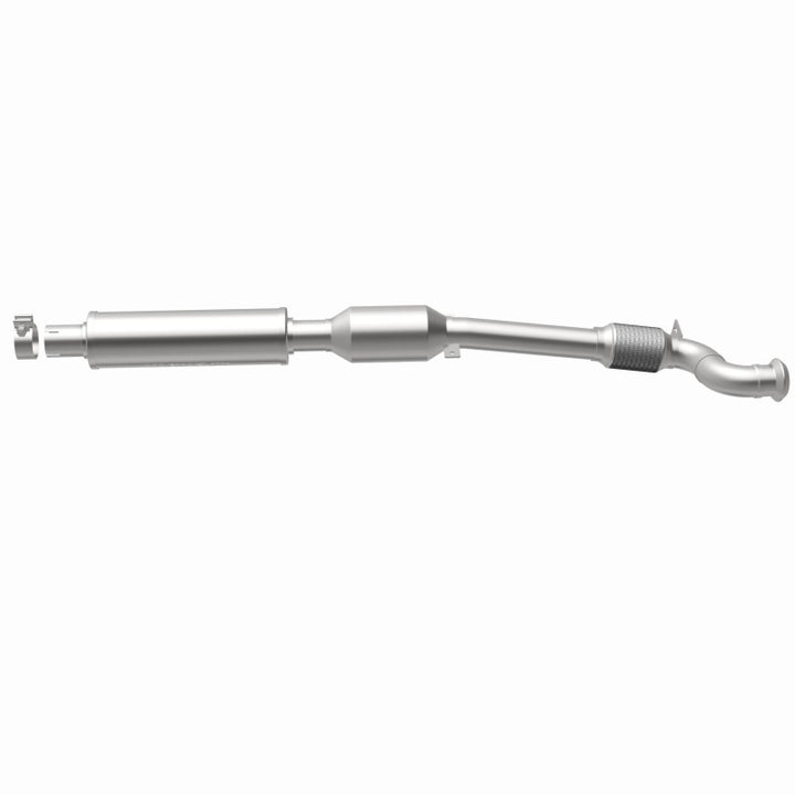 MagnaFlow OEM-Grade Direct-Fit Catalytic Converter - Mini Cooper Countryman 2011-2016 1.6L - Underbody, 360 degree view