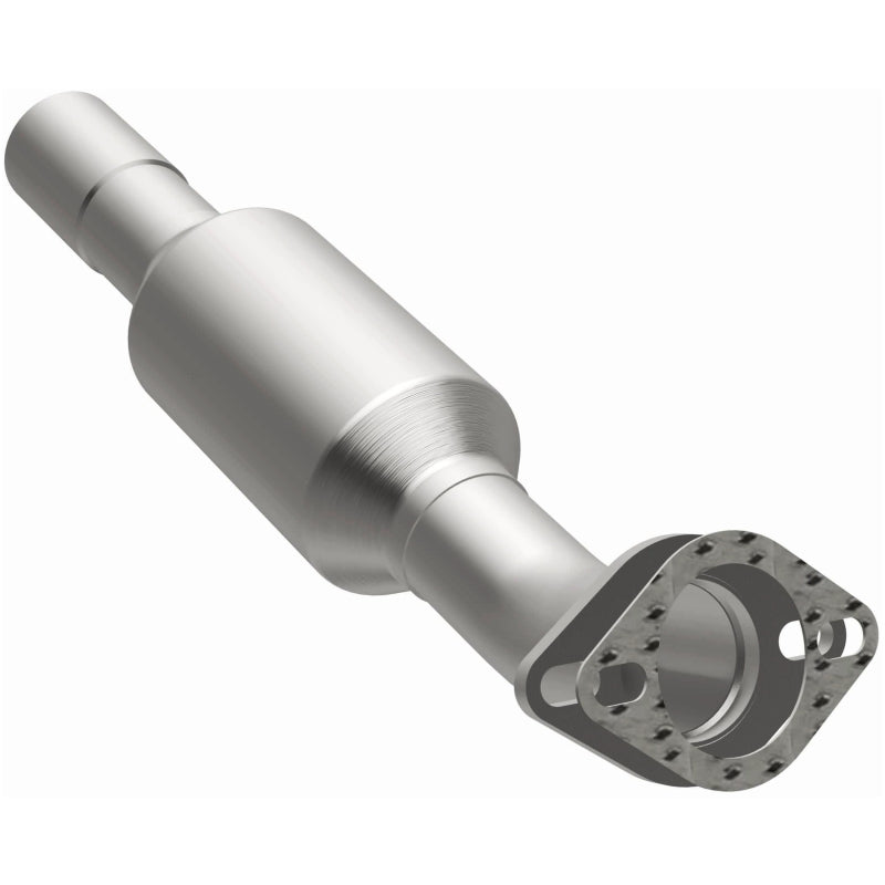 MagnaFlow OEM-Grade Direct-Fit Catalytic Converter - Nissan Sentra 2007-2012 L4 2.5L - Underbody, view 2