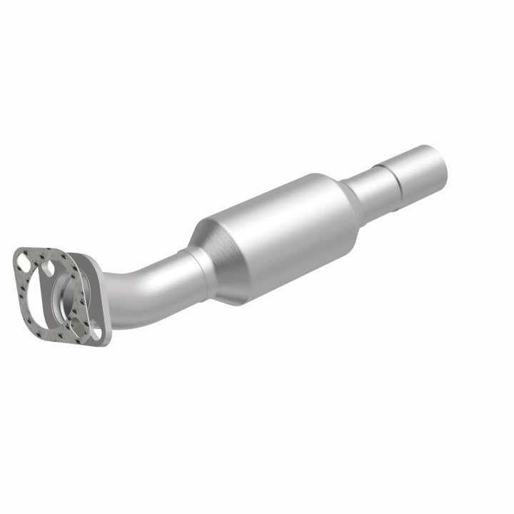 MagnaFlow OEM-Grade Direct-Fit Catalytic Converter - Nissan Sentra 2007-2012 L4 2.5L - Underbody, view 5