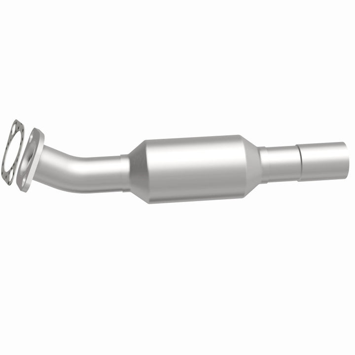 MagnaFlow OEM-Grade Direct-Fit Catalytic Converter - Nissan Sentra 2007-2012 L4 2.5L - Underbody, view 9