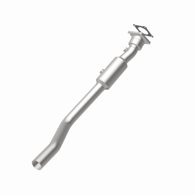 MagnaFlow OEM-Grade Direct-Fit Catalytic Converter - Chrysler 200 2011-2014 2.4L - Underbody, view 2