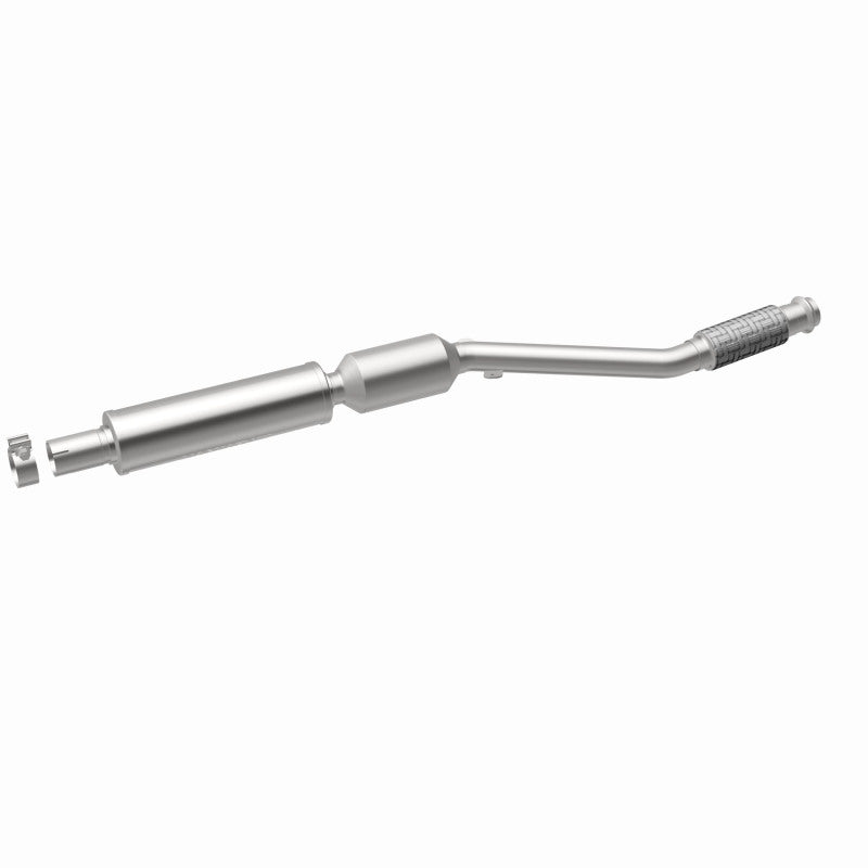 MagnaFlow OEM-Grade Direct-Fit Catalytic Converter - Mini Cooper Countryman Paceman 2011-2016 1.6L - Underbody, view 31