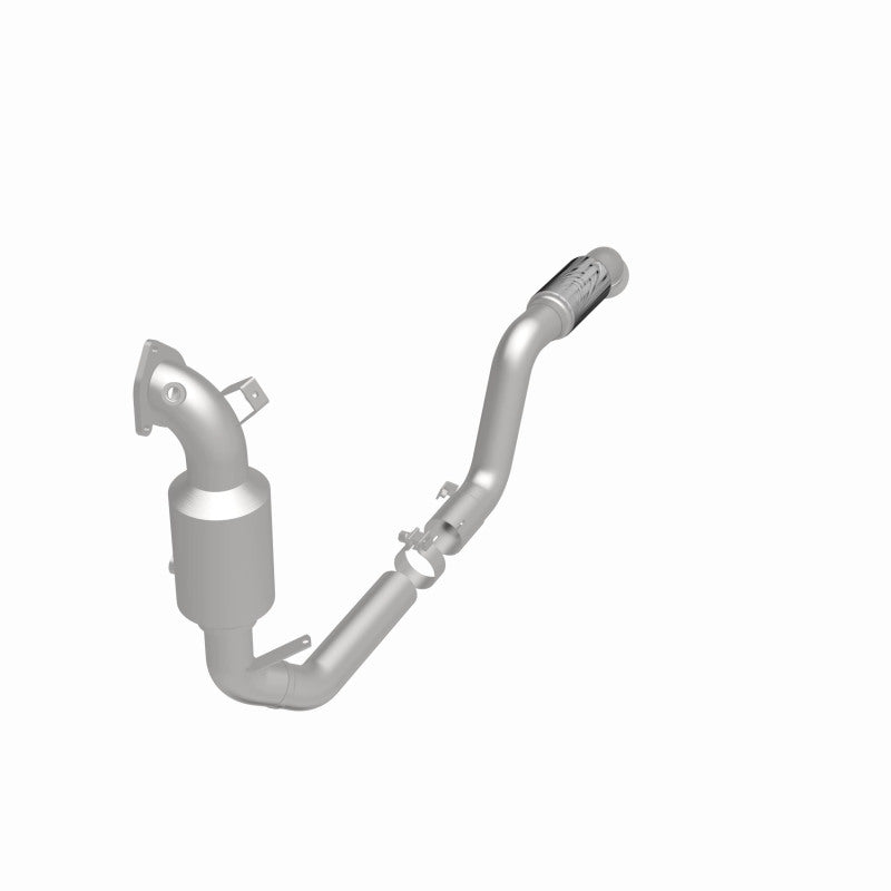 MagnaFlow OEM-Grade Direct-Fit Catalytic Converter - Mercedes-Benz CLA250 / GLA250 2.0L 2014-2020 - Underbody, view 7