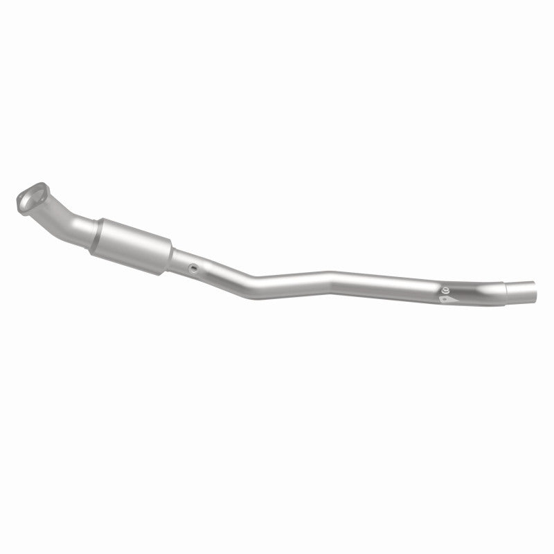 MagnaFlow OEM-Grade Direct-Fit Catalytic Converter - Chrysler 300 2005-2010 3.5L - Underbody, view 10