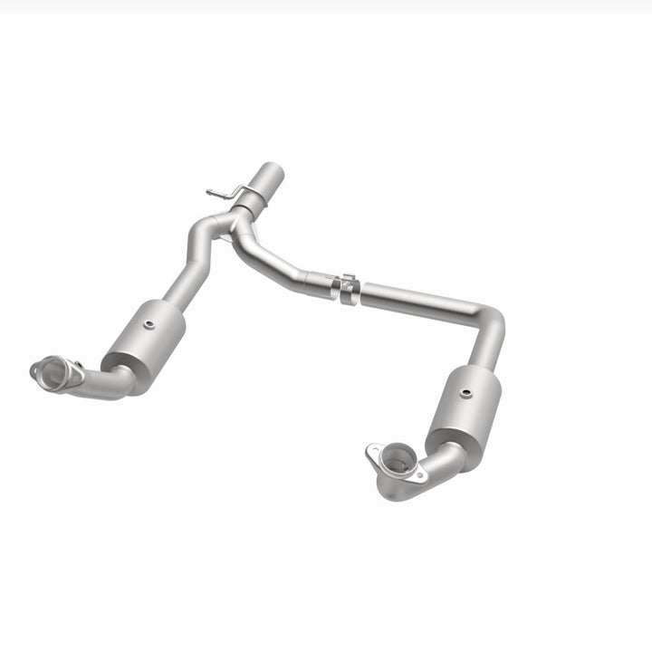 MagnaFlow OEM-Grade Direct-Fit Catalytic Converter - Ford E-350 Super Duty 2009-2019 6.8L - Underbody, view 12