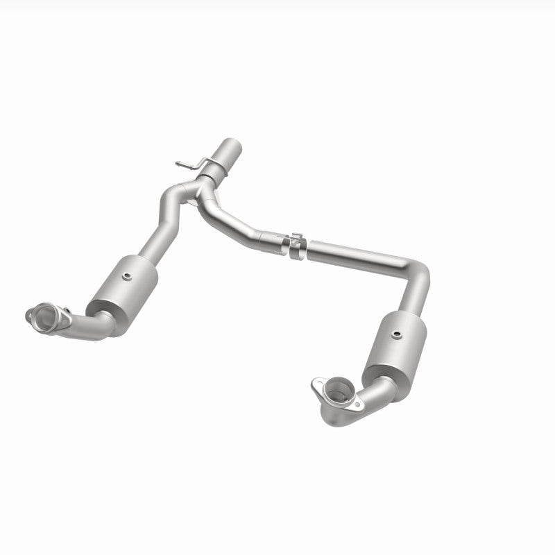 MagnaFlow OEM-Grade Direct-Fit Catalytic Converter - Ford E-350 Super Duty 2009-2019 6.8L - Underbody, view 12