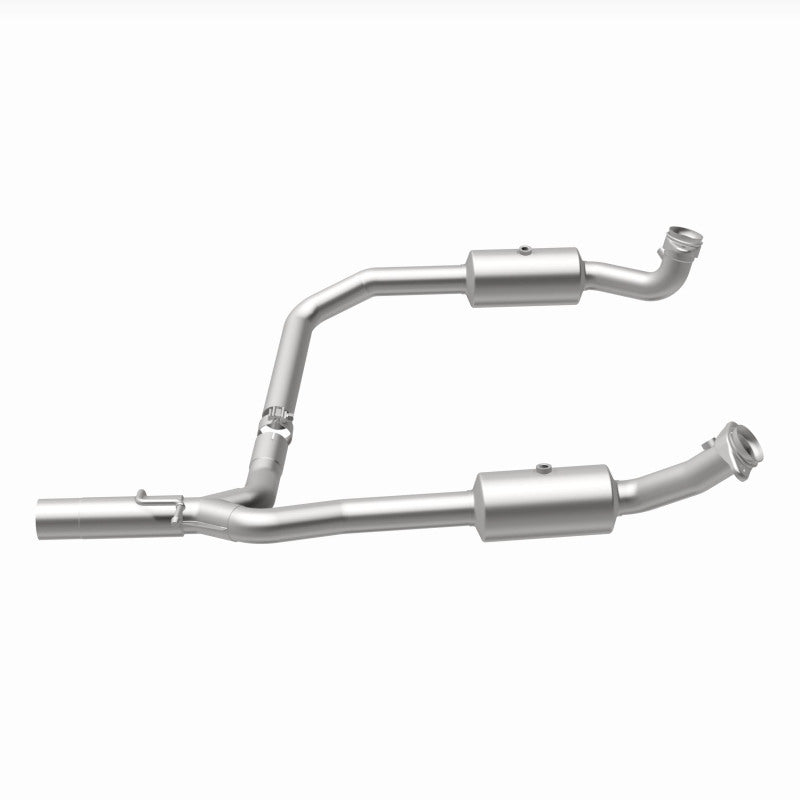 MagnaFlow OEM-Grade Direct-Fit Catalytic Converter - Ford E-350 Super Duty 2009-2019 6.8L - Underbody, view 21