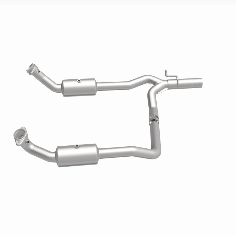 MagnaFlow OEM-Grade Direct-Fit Catalytic Converter - Ford E-350 Super Duty 2009-2019 6.8L - Underbody, view 26