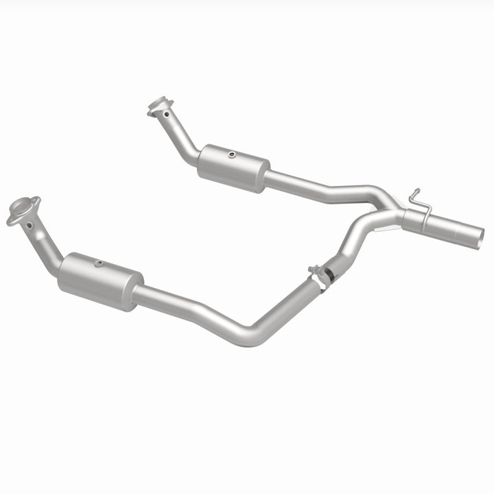 MagnaFlow OEM-Grade Direct-Fit Catalytic Converter - Ford E-350 Super Duty 2009-2019 6.8L - Underbody, view 30