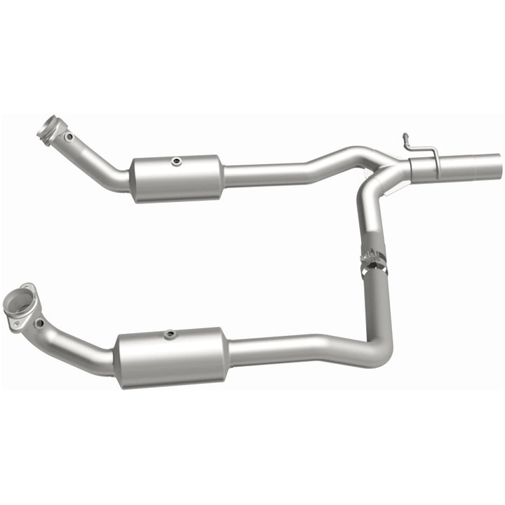 MagnaFlow OEM-Grade Direct-Fit Catalytic Converter - Ford E-350 Super Duty 2009-2019 6.8L - Underbody, view 32