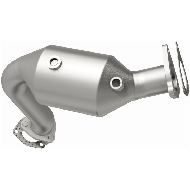 MagnaFlow OEM-Grade Direct-Fit Catalytic Converter - Audi A8 Quattro 2011-2012 4.2L - Close-Coupled, view 8