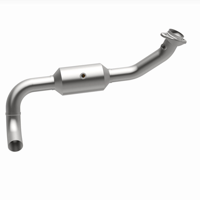MagnaFlow OEM-Grade Direct-Fit Catalytic Converter - Ford F-150 2007-2008 4.6L - Underbody, view 26