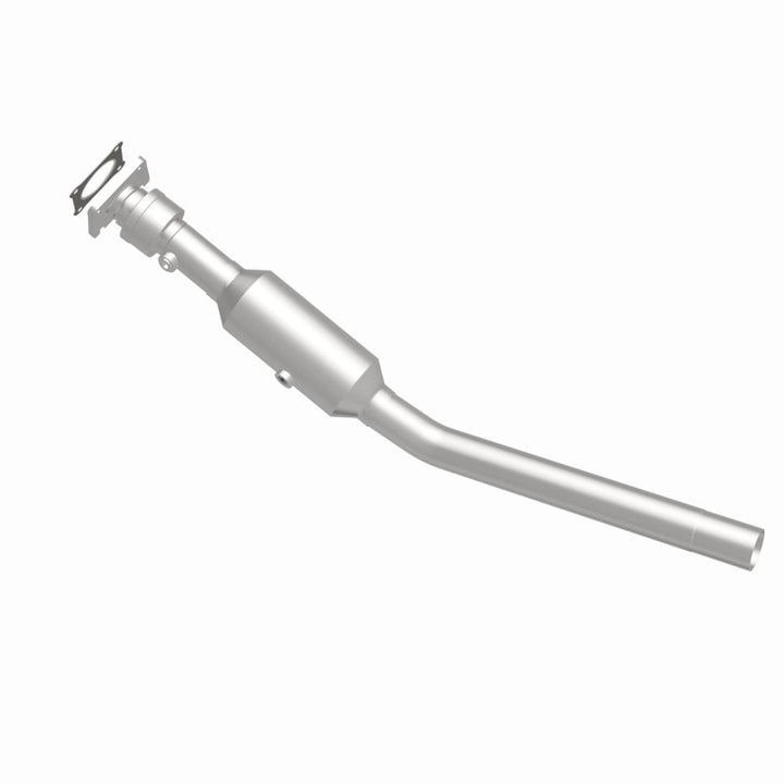 MagnaFlow OEM-Grade Direct-Fit Catalytic Converter - Chrysler Sebring 2004-2005 2.4L - Underbody, view 6
