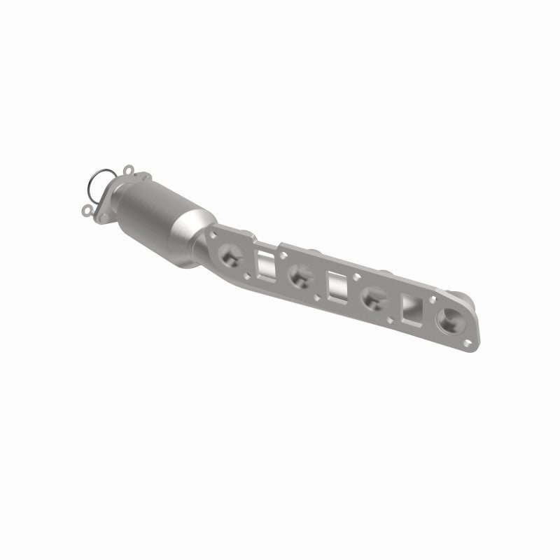 MagnaFlow OEM-Grade Direct-Fit Catalytic Converter - Infiniti QX56 / QX80 5.6L V8 2011-2017 (22-035), view 10