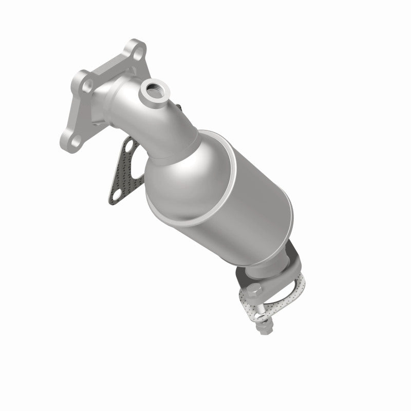 MagnaFlow OEM-Grade Direct-Fit Catalytic Converter - Chevrolet Traverse 2018-2023 V6 - Front, view 5
