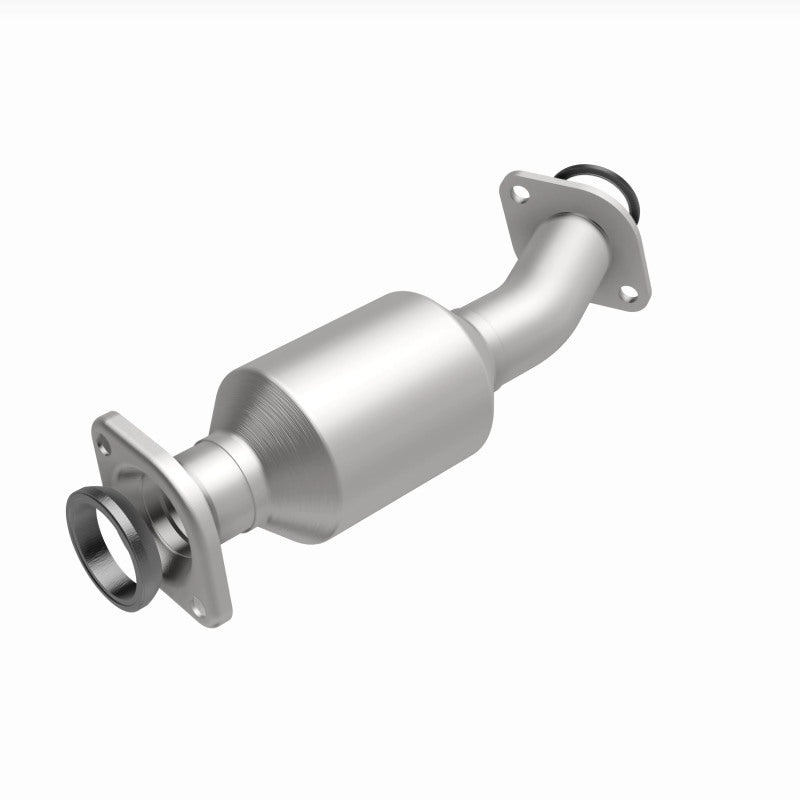 MagnaFlow OEM-Grade Direct-Fit Catalytic Converter - Toyota Sienna 2017-2020 3.5L, view 2