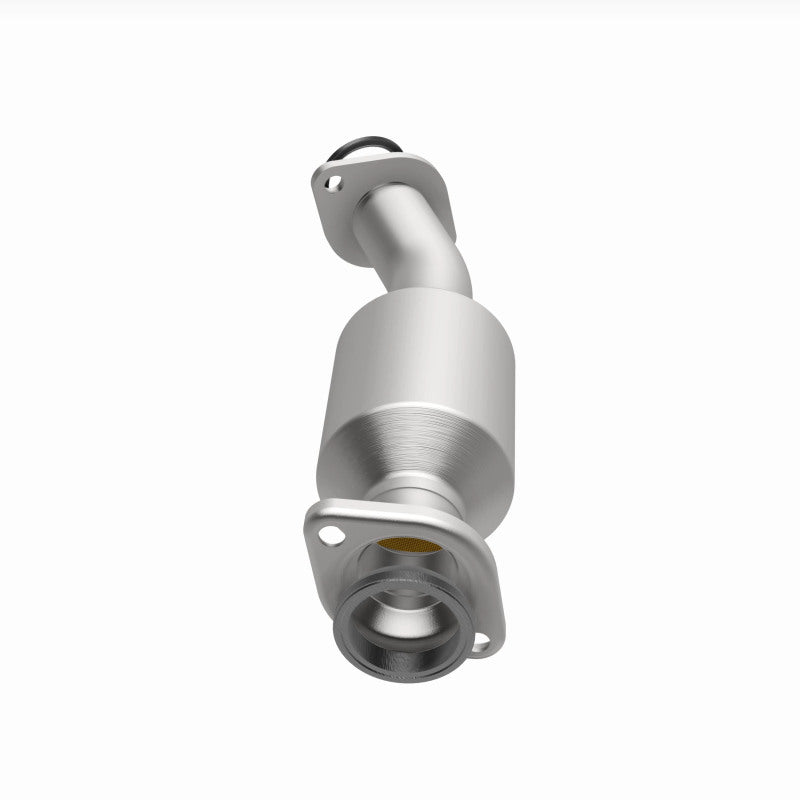 MagnaFlow OEM-Grade Direct-Fit Catalytic Converter - Toyota Sienna 2017-2020 3.5L, 360 degree view