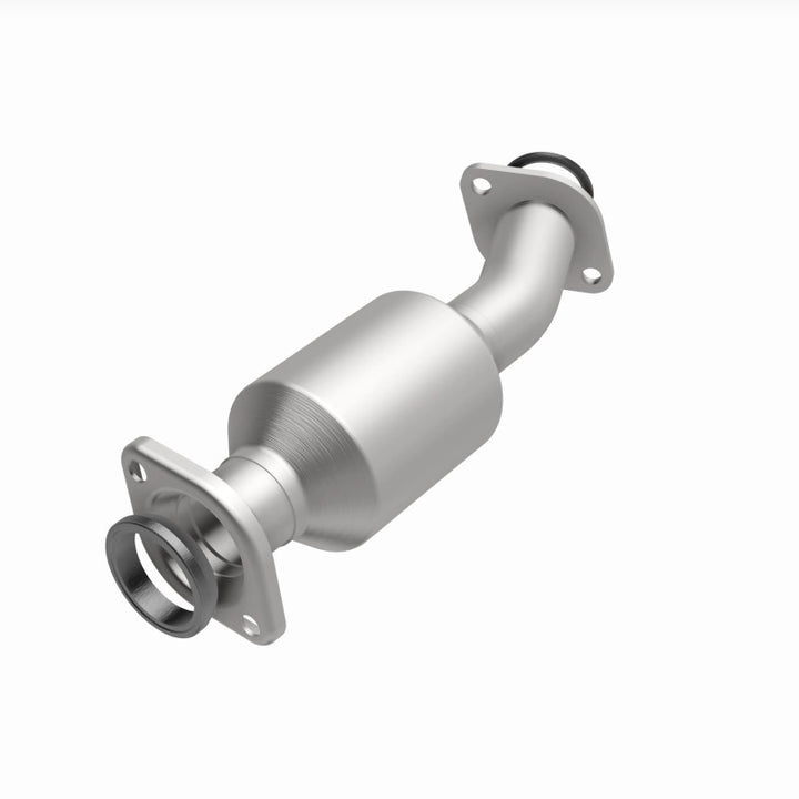 MagnaFlow OEM-Grade Direct-Fit Catalytic Converter - Toyota Sienna 2017-2020 3.5L, 360 degree view