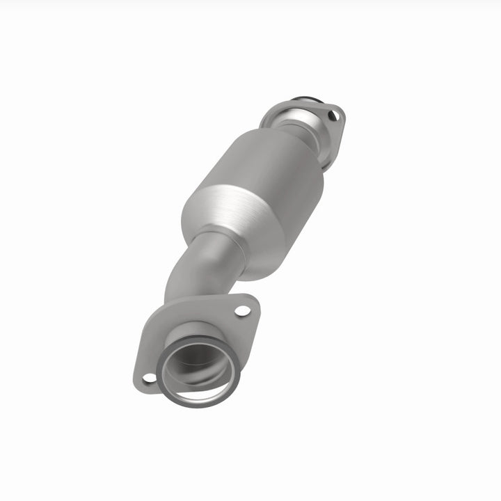 MagnaFlow OEM-Grade Direct-Fit Catalytic Converter - Toyota Sienna 2017-2020 3.5L, 360 degree view