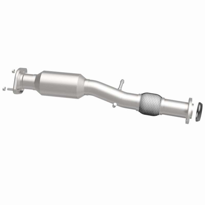 MagnaFlow OEM-Grade Direct-Fit Catalytic Converter - Toyota Highlander 2017-2022 3.5L, view 2
