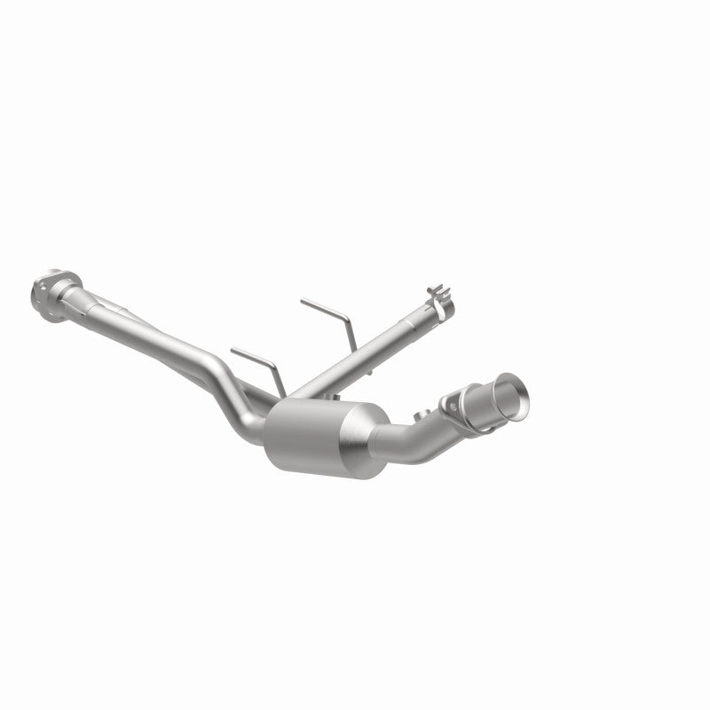 MagnaFlow OEM-Grade Direct-Fit Catalytic Converter - Ford F-150 2015-2020 3.3L/3.5L V6 - Right Underbody, view 15