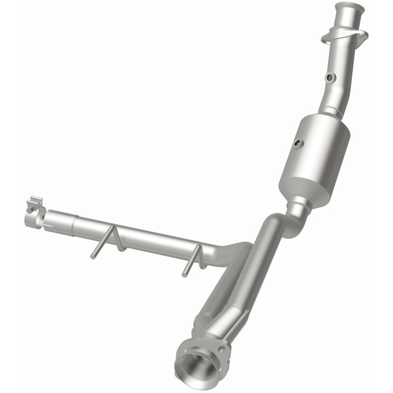 MagnaFlow OEM-Grade Direct-Fit Catalytic Converter - Ford F-150 2015-2020 3.3L/3.5L V6 - Right Underbody, view 30