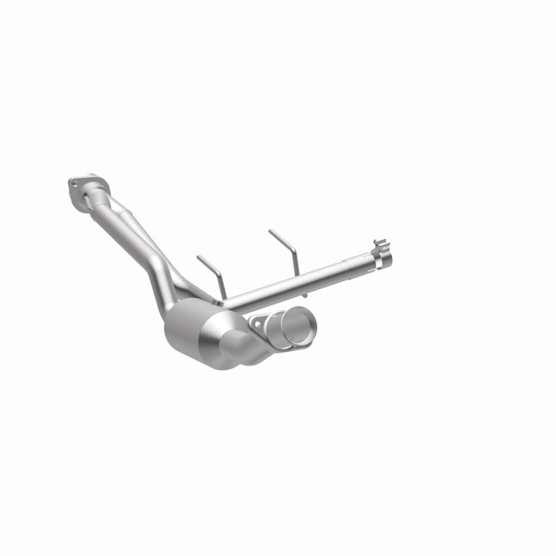 MagnaFlow OEM-Grade Direct-Fit Catalytic Converter - Ford F-150 2015-2020 3.3L/3.5L V6 - Right Underbody, view 6