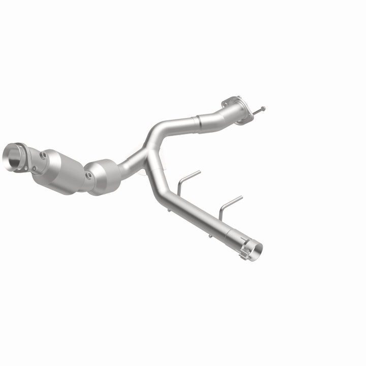MagnaFlow OEM-Grade Direct-Fit Catalytic Converter - Ford F-150 3.5L (2021-2024) - Right Underbody, view 17