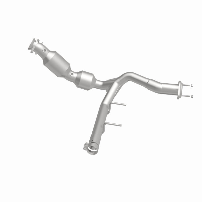 MagnaFlow OEM-Grade Direct-Fit Catalytic Converter - Ford F-150 3.5L (2021-2024) - Right Underbody, view 18