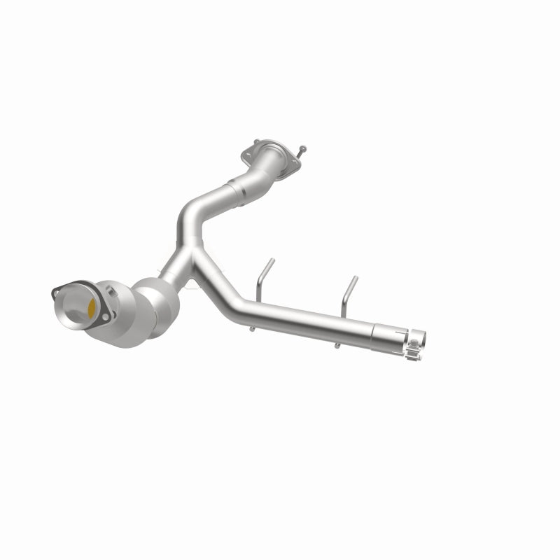 MagnaFlow OEM-Grade Direct-Fit Catalytic Converter - Ford F-150 3.5L (2021-2024) - Right Underbody, 360 degree view