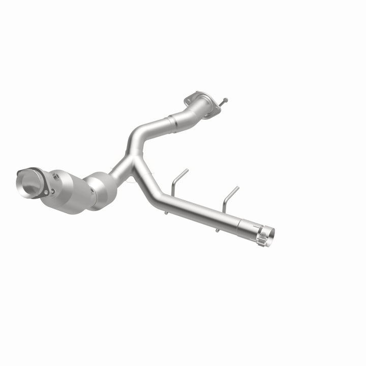 MagnaFlow OEM-Grade Direct-Fit Catalytic Converter - Ford F-150 3.5L (2021-2024) - Right Underbody, 360 degree view