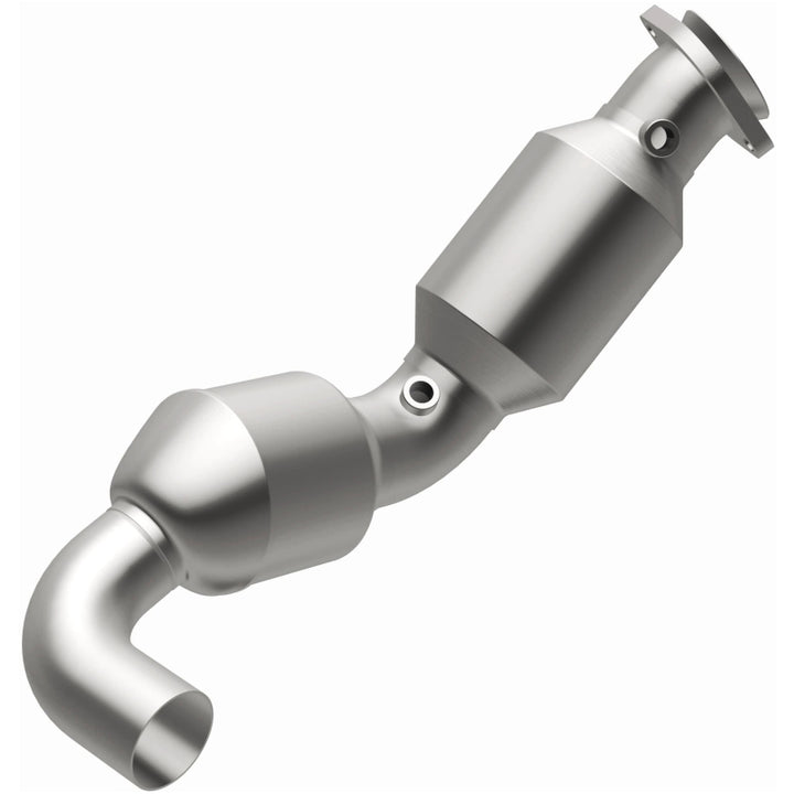 MagnaFlow OEM-Grade Direct-Fit Catalytic Converter - Ford F-150 2021-2024 3.5L - Left Underbody, view 19