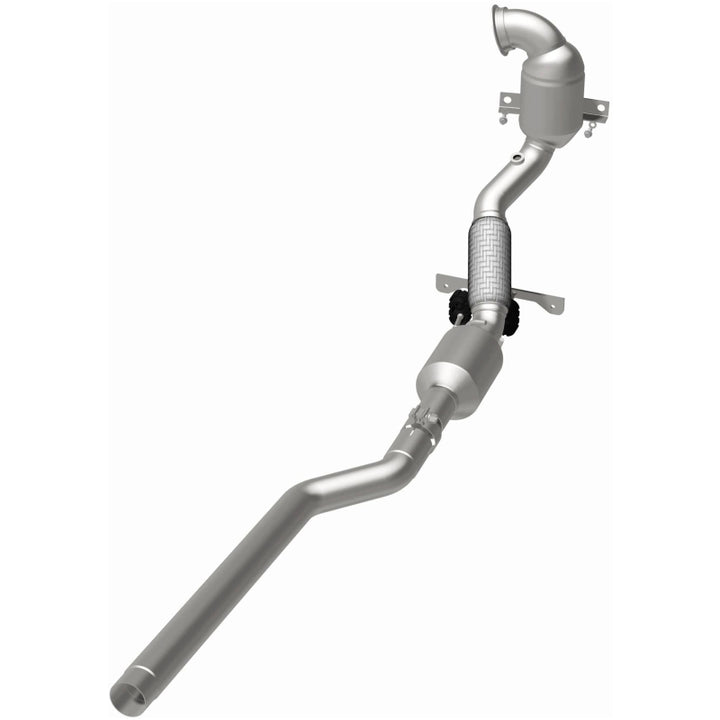 MagnaFlow OEM-Grade Direct-Fit Catalytic Converter - Volkswagen Tiguan 2018-2024 2.0L - Underbody, view 12