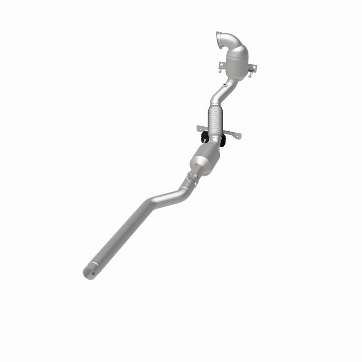 MagnaFlow OEM-Grade Direct-Fit Catalytic Converter - Volkswagen Tiguan 2018-2024 2.0L - Underbody, view 13