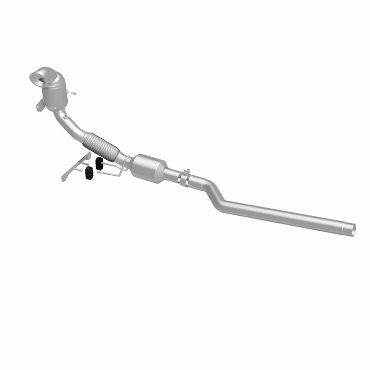 MagnaFlow OEM-Grade Direct-Fit Catalytic Converter - Volkswagen Tiguan 2018-2024 2.0L - Underbody, view 24