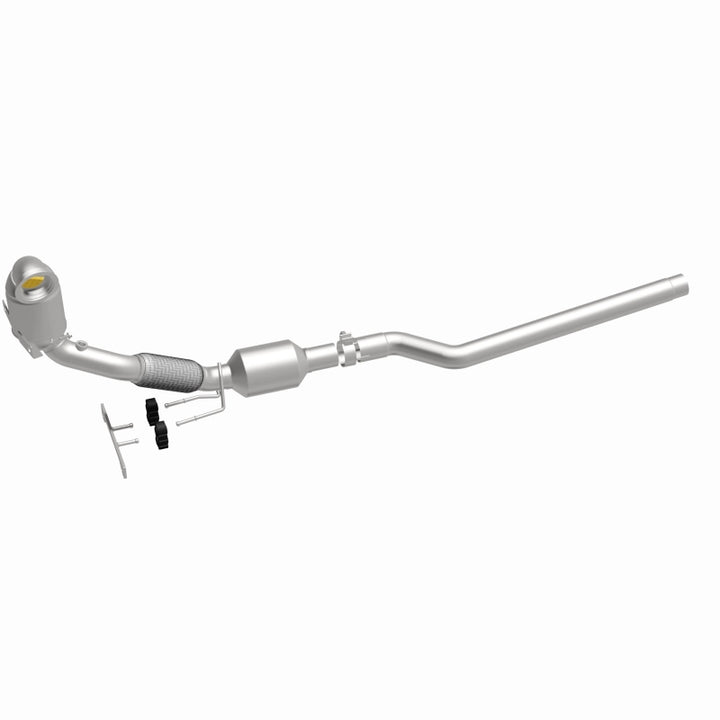 MagnaFlow OEM-Grade Direct-Fit Catalytic Converter - Volkswagen Tiguan 2018-2024 2.0L - Underbody, 360 degree view