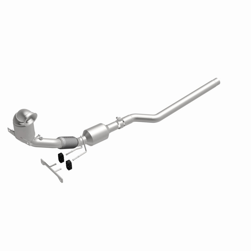 MagnaFlow OEM-Grade Direct-Fit Catalytic Converter - Volkswagen Tiguan 2018-2024 2.0L - Underbody, 360 degree view