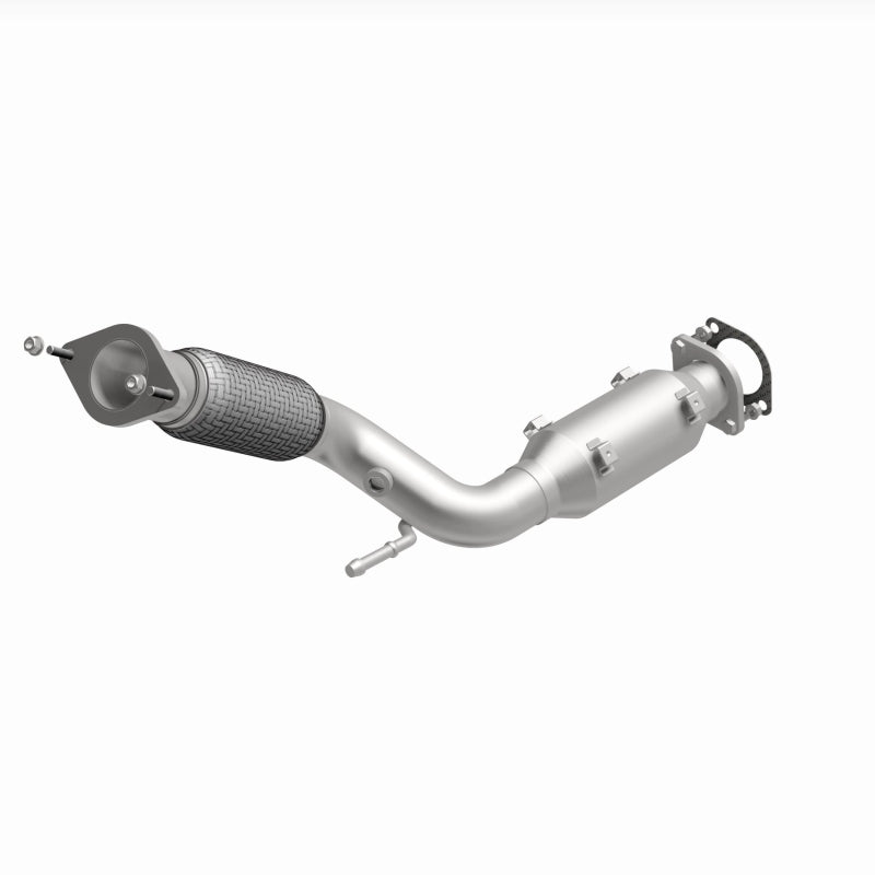 MagnaFlow OEM-Grade Direct-Fit Catalytic Converter - Nissan Rogue Sport 2017-2020 - Underbody, view 15