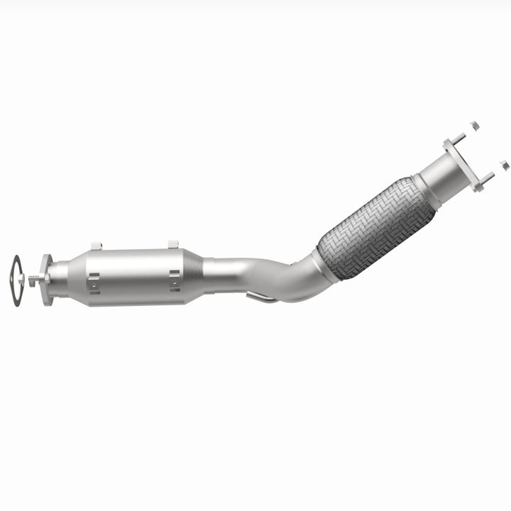 MagnaFlow OEM-Grade Direct-Fit Catalytic Converter - Nissan Rogue Sport 2017-2020 - Underbody, view 32