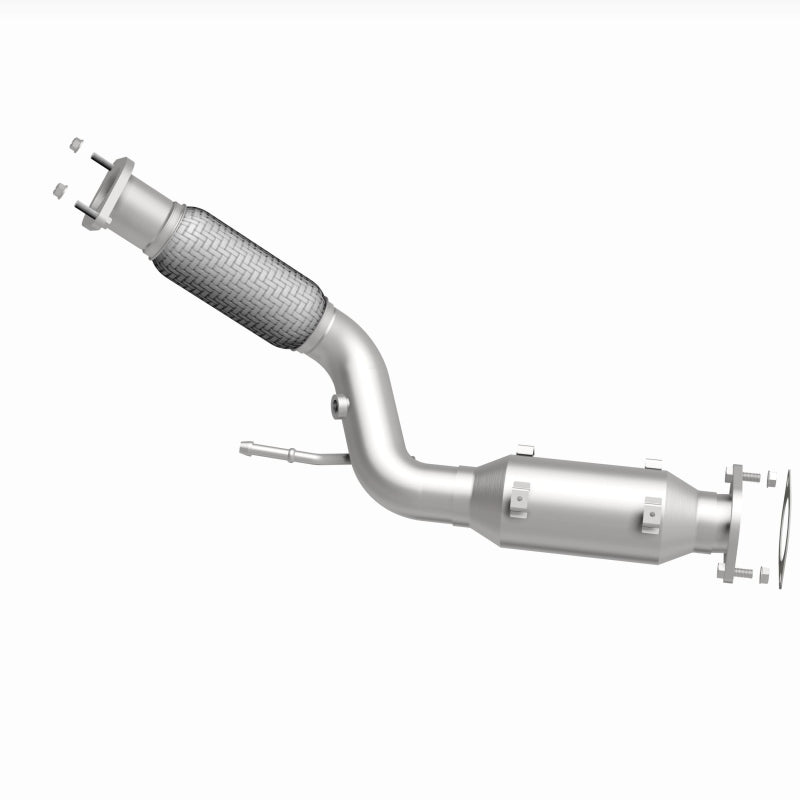 MagnaFlow OEM-Grade Direct-Fit Catalytic Converter - Nissan Rogue Sport 2017-2020 - Underbody, view 5
