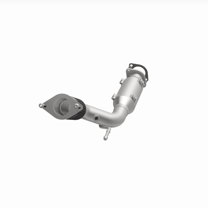 MagnaFlow OEM-Grade Direct-Fit Catalytic Converter - Nissan Rogue Sport 2017-2020 - Underbody, view 8