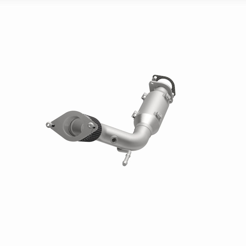MagnaFlow OEM-Grade Direct-Fit Catalytic Converter - Nissan Rogue Sport 2017-2020 - Underbody, view 8